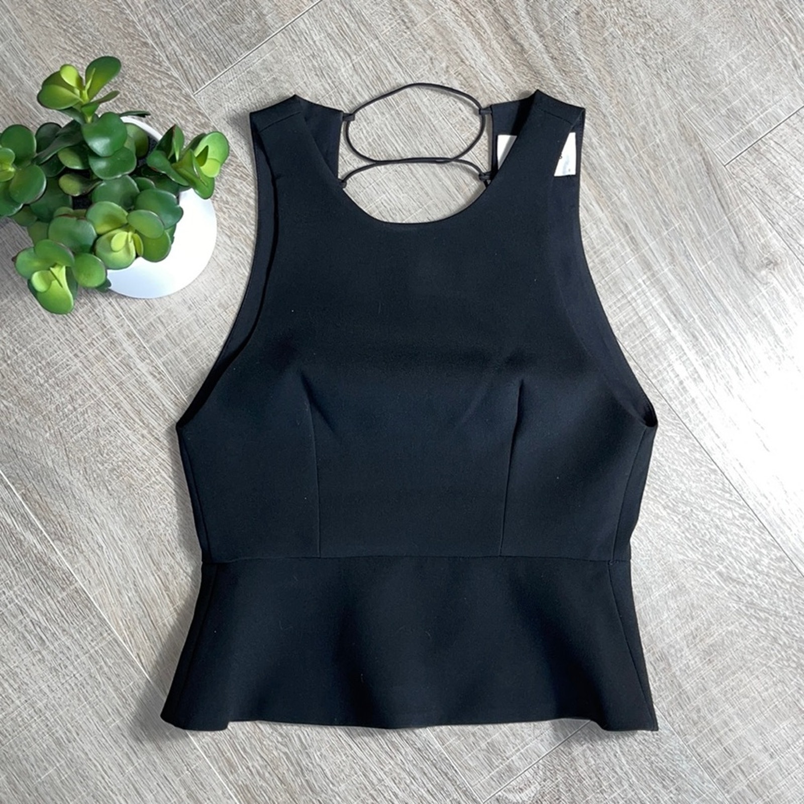 N/Nicholas Black Sleeveless Open Cross Back Peplum Blouse Women’s Size 2